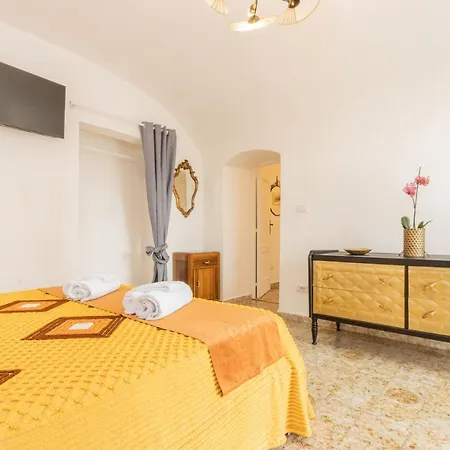 Extravacanza Station 2