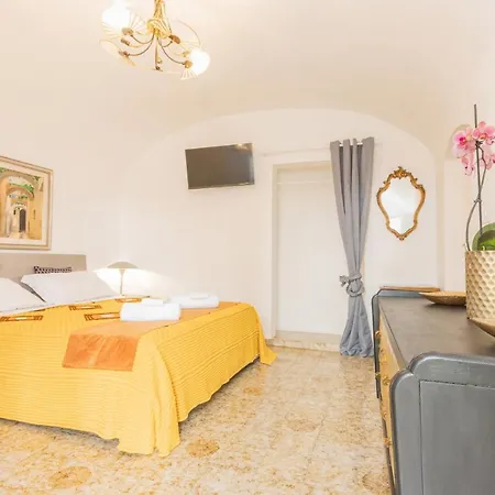 Apartment Extravacanza Station 2 *